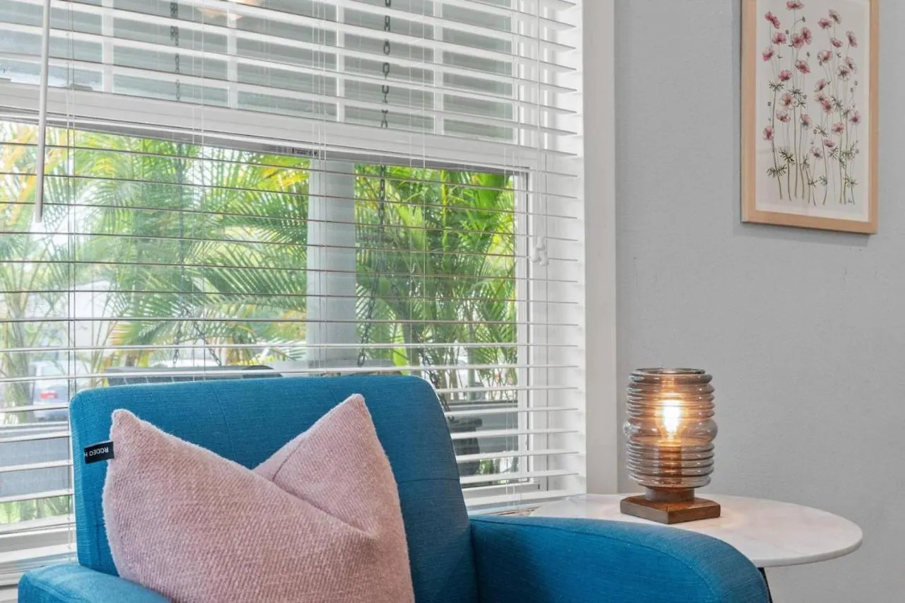 Dom wakacyjny Beautiful Bay To Bay Sanctuary Charming South Tampa Craftsman Home Near Bayshore