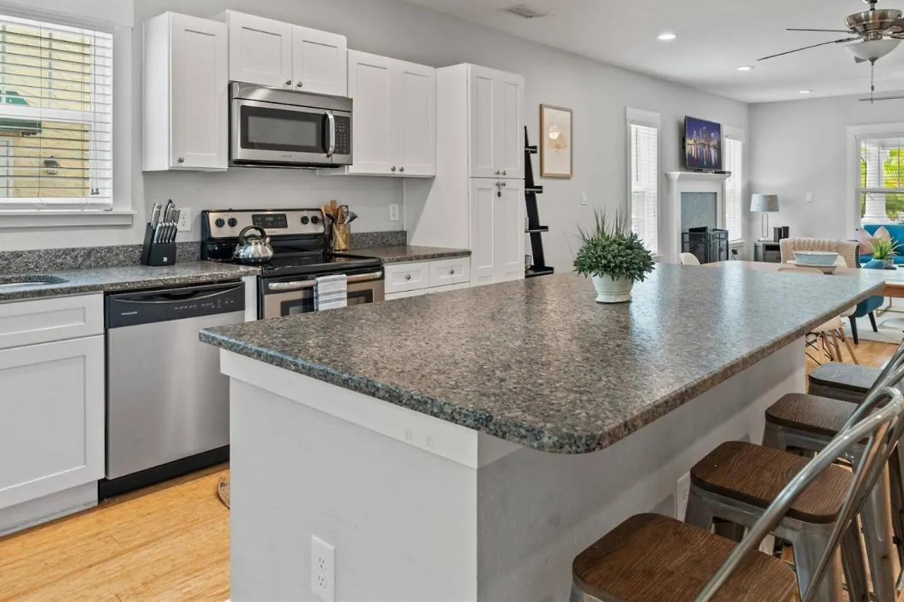 Beautiful Bay To Bay Sanctuary Charming South Tampa Craftsman Home Near Bayshore Stany Zjednoczone Ameryki